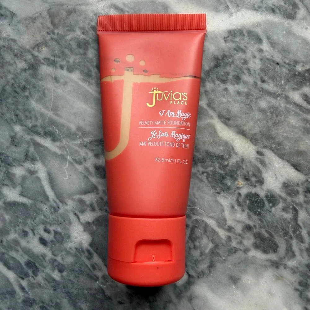 Juvia's Place I Am Magic Velvety Matte Foundation Alexandria 650